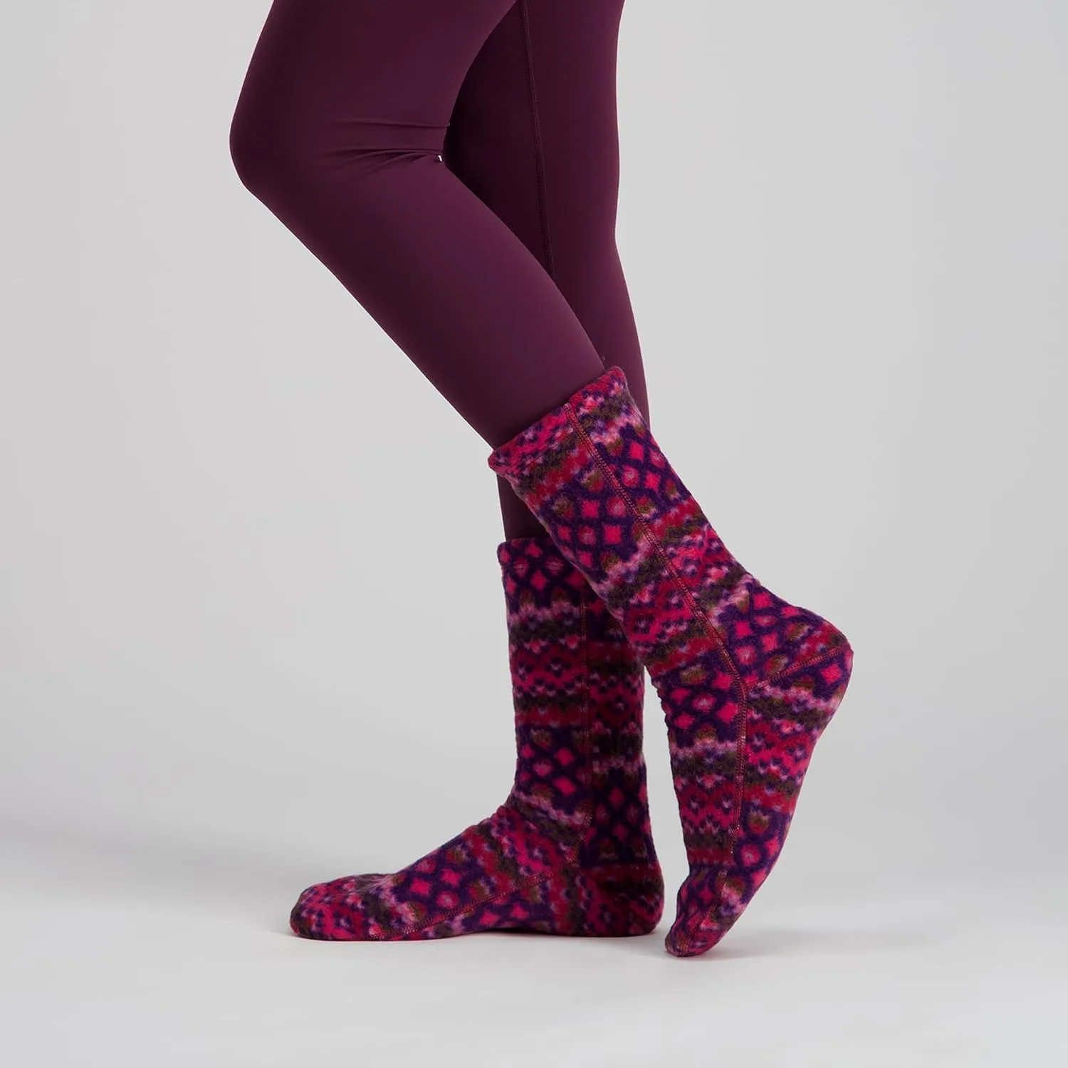 Acorn Mens and Womens Versafit Fleece Sock: Super Soft & Ultra-Warm, Mid-Calf Height, Flat-Flock Seams