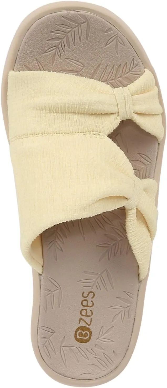 BZees Women's, Smile More Sandal