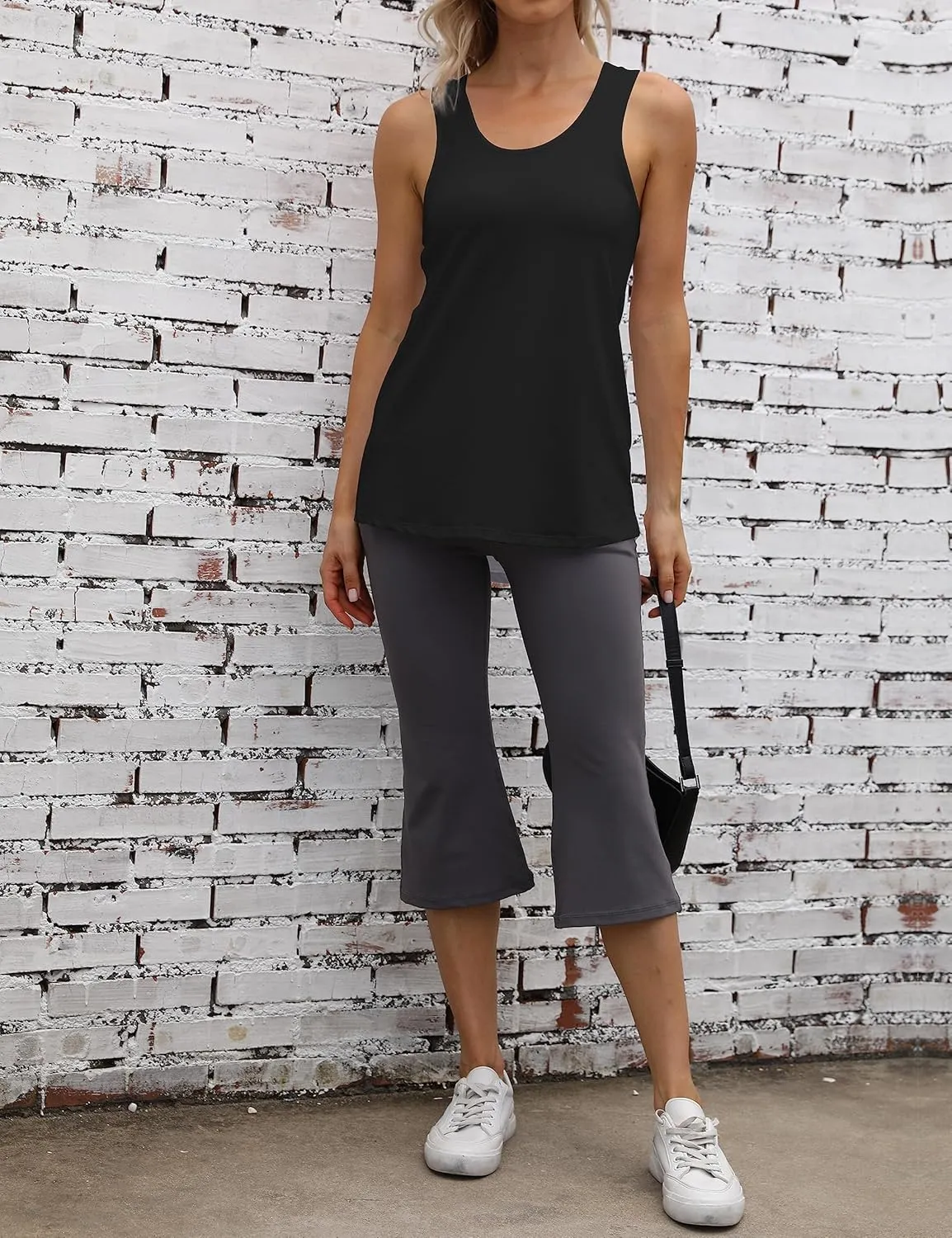 Cakulo Womens Workout Athletic Tank Tops Loose Gym Yoga Racerback Sleeveless Running Sports Shirts Tops