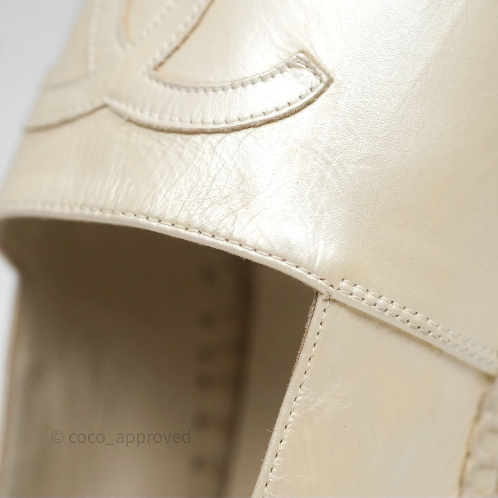 Chanel CC Espadrilles Pearly Ivory Black Leather Size 37