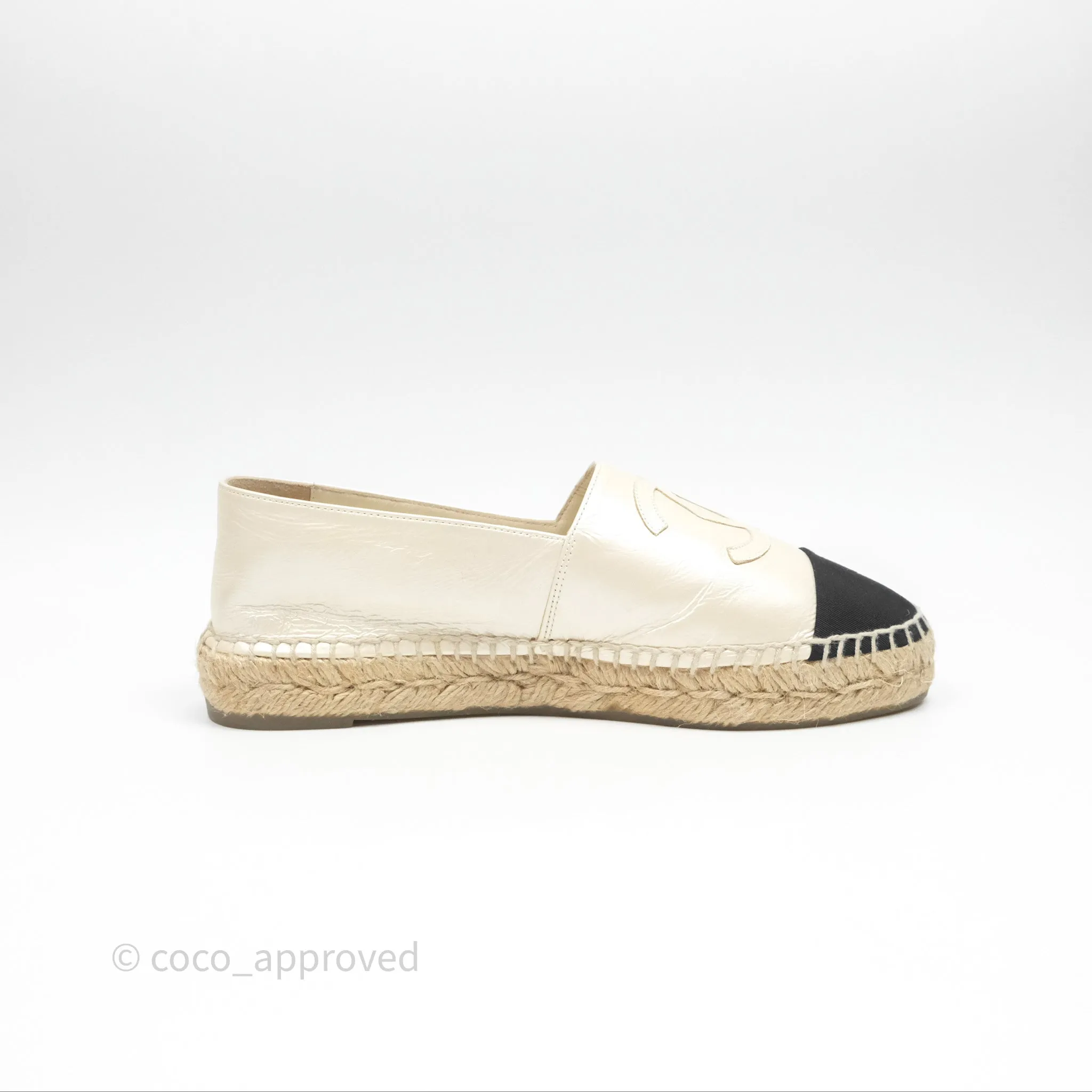 Chanel CC Espadrilles Pearly Ivory Black Leather Size 37