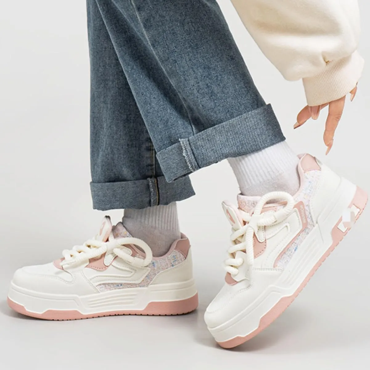 Chunky Platform Sneakers for Women Low-top Patchwork Skate Shoes Sport, Travel Casual Walking for Students