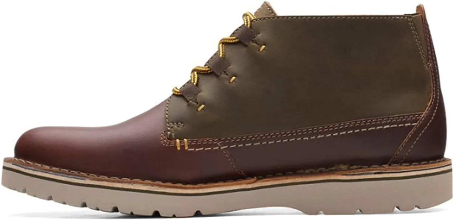 Clarks Men's Eastford Mid Chukka Boot