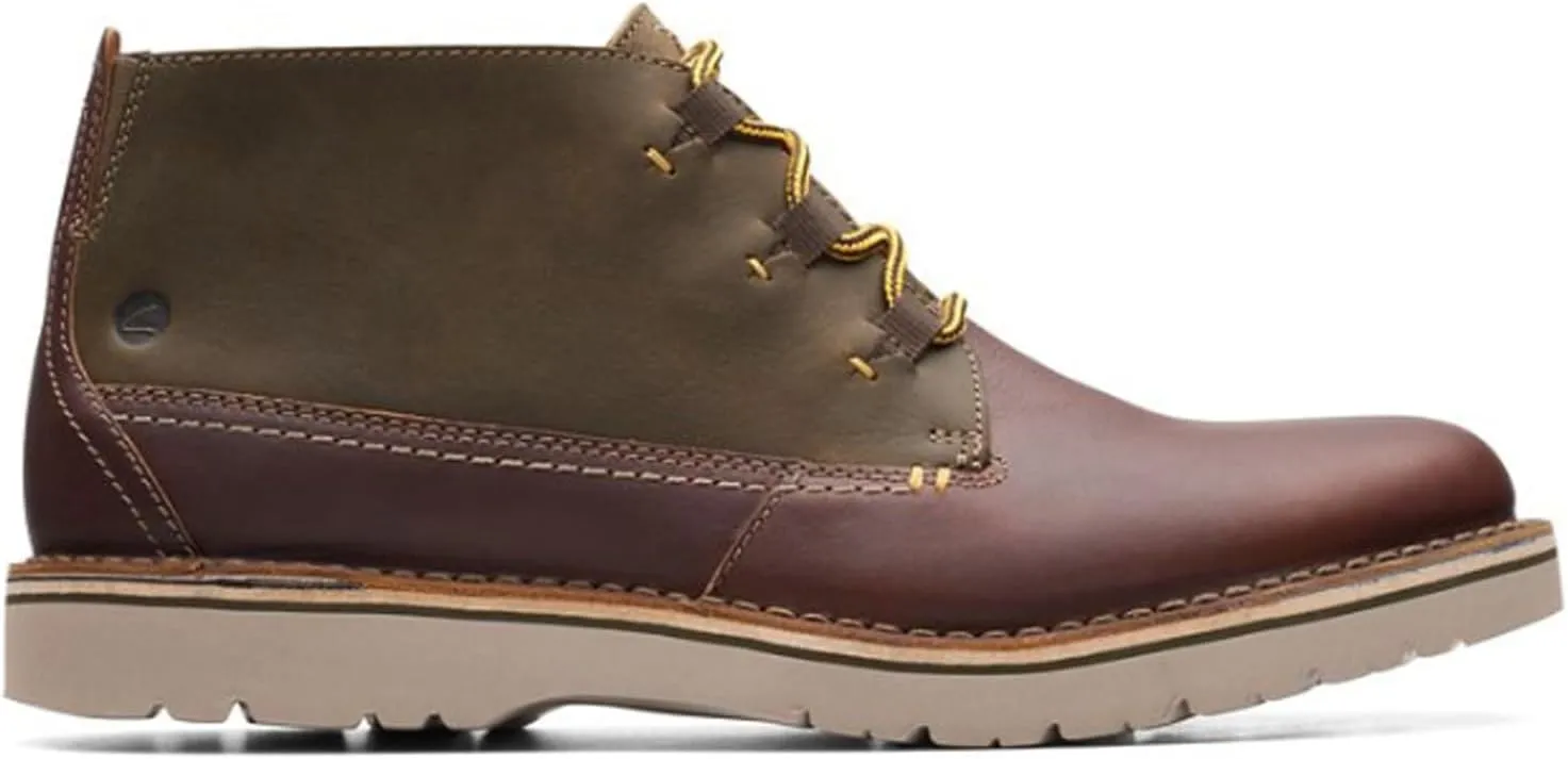 Clarks Men's Eastford Mid Chukka Boot