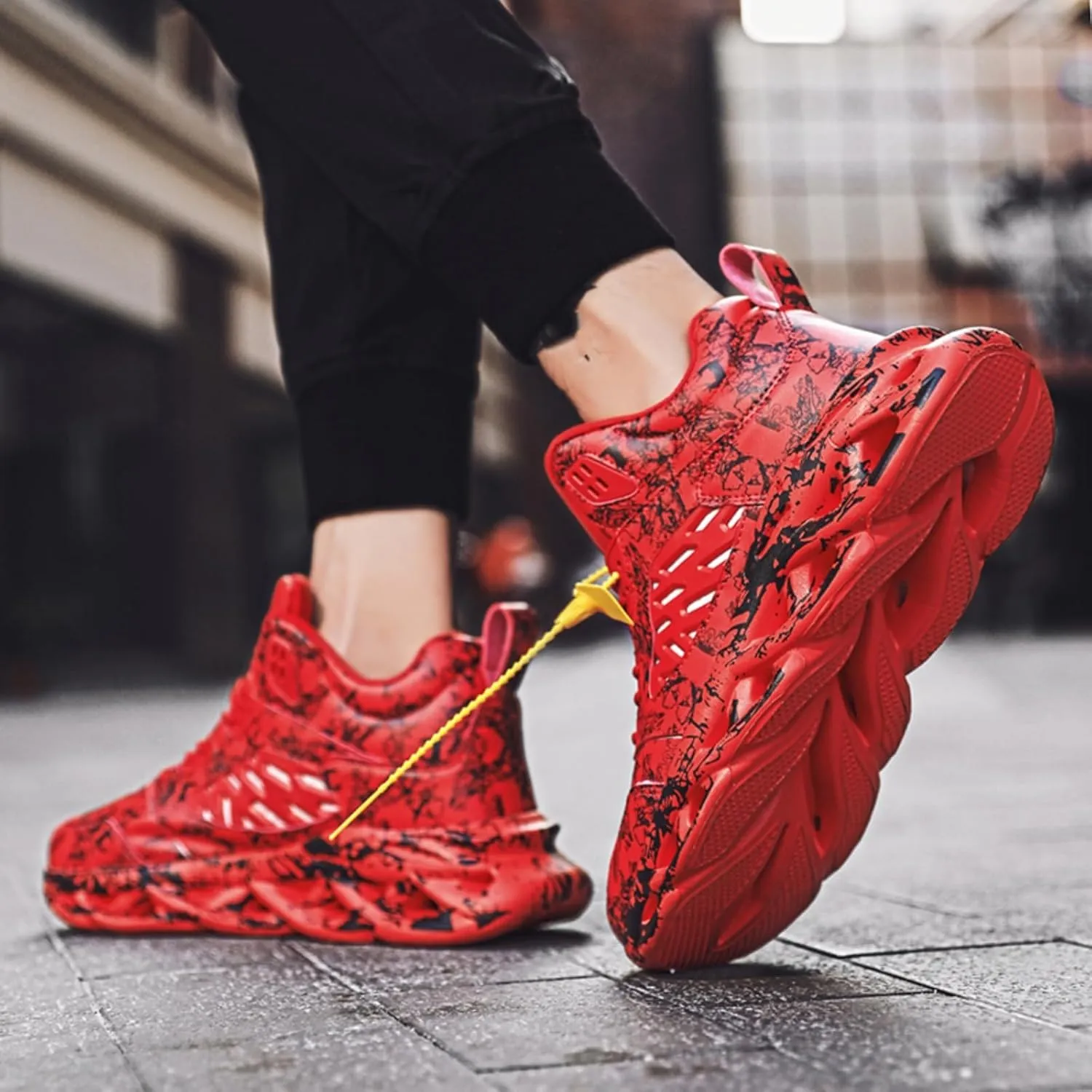 Men's Fashionable Sneakers with Unique Patterns. Comfortable and Versatile, Suitable for Running, Training, and Daily wear.