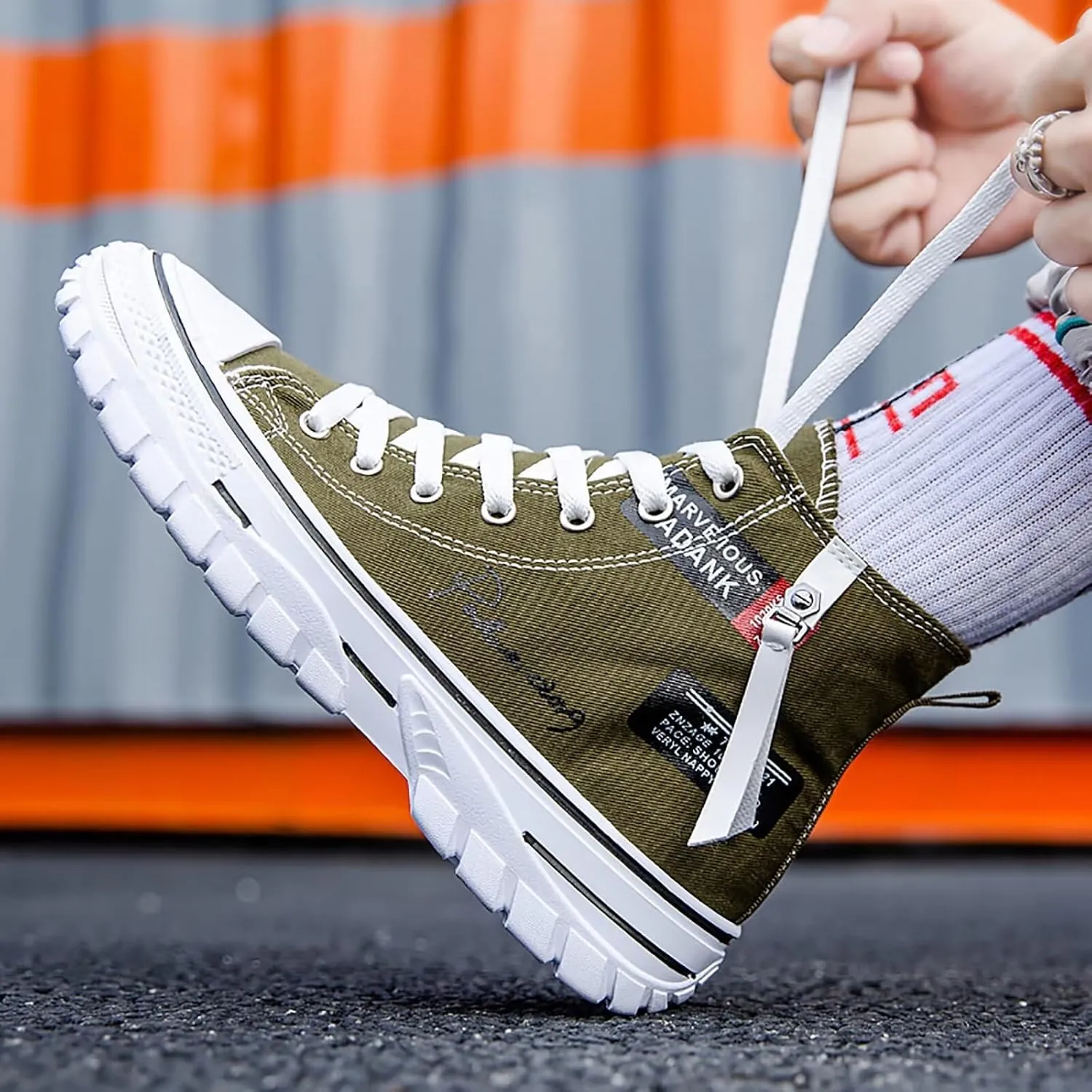 Men's High Top Canvas Shoes Casual Walking Skate Sneakers for Men Fashion Trendy Comfort Shoes with Soft Out-Sole