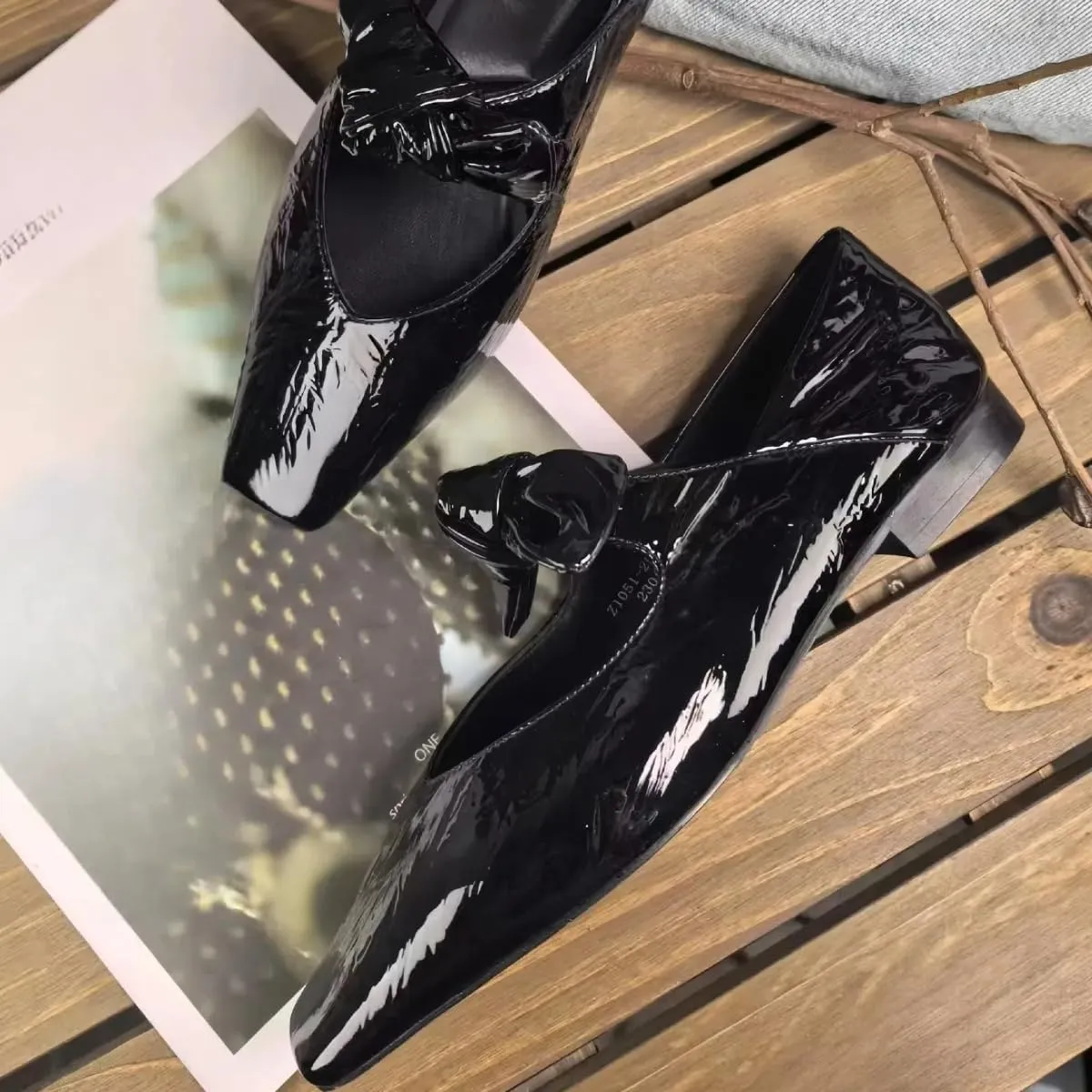 Metallic Style Mary Jane Flats for Women with Bow Elastic Bands Closed Square Toe Genuine Leather Shoes Low Heels and Low-Cut Comfort Casual Dressy Office Work