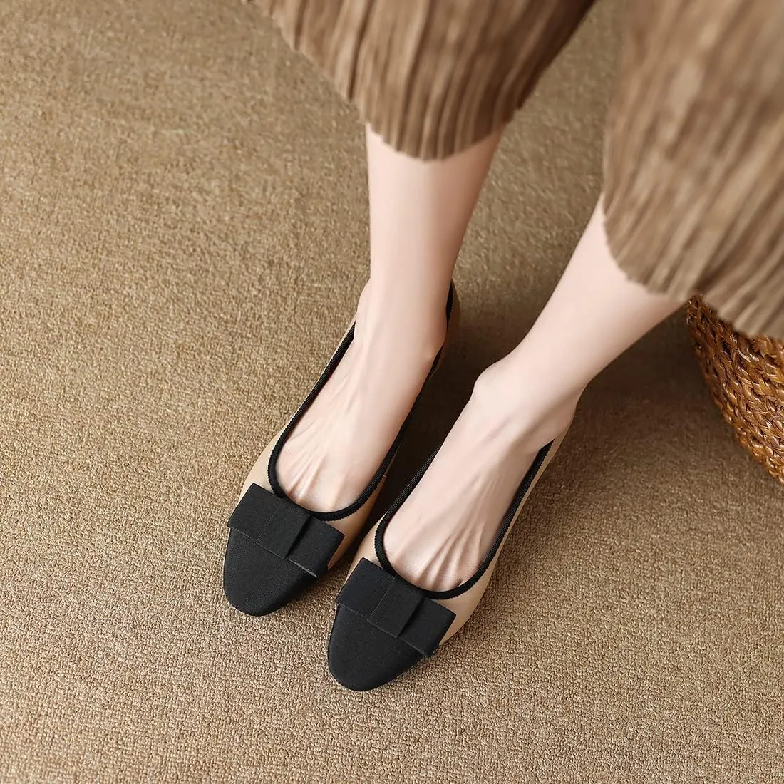 MOOMMO Women Low Chunky Heel Pumps Shoes Bows Round Closed Toe Slip On Block Heels Dress Sandals Cap Toe Bow Flats Shoes Two-Toned Ladies Girls Wedding Office School Elegant Comfort Spring 4-11 M US