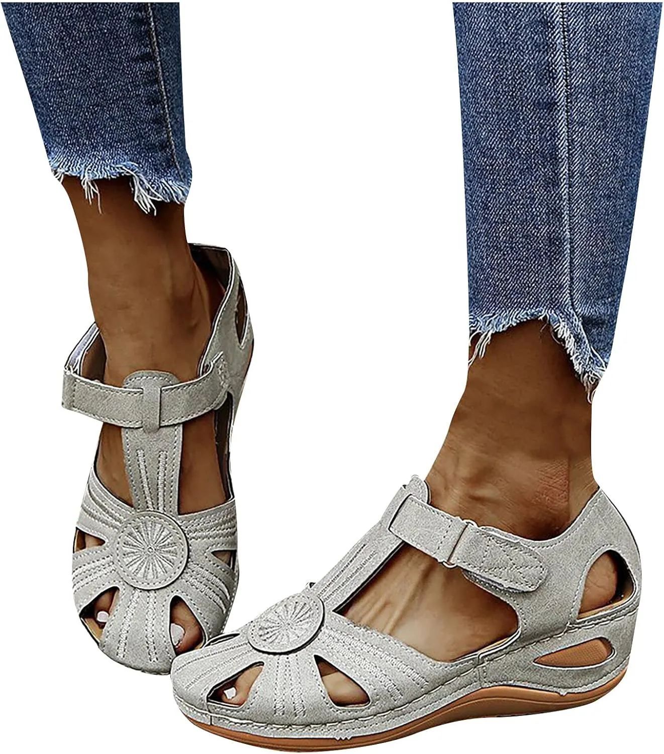 oiangi Hook and Loop Sandals for Women Wedge Hollow Closed Toe Summer Solid Color Flowers Beach Shoes Comfortable Casual Ladies Outdoor Slides Sandalias
