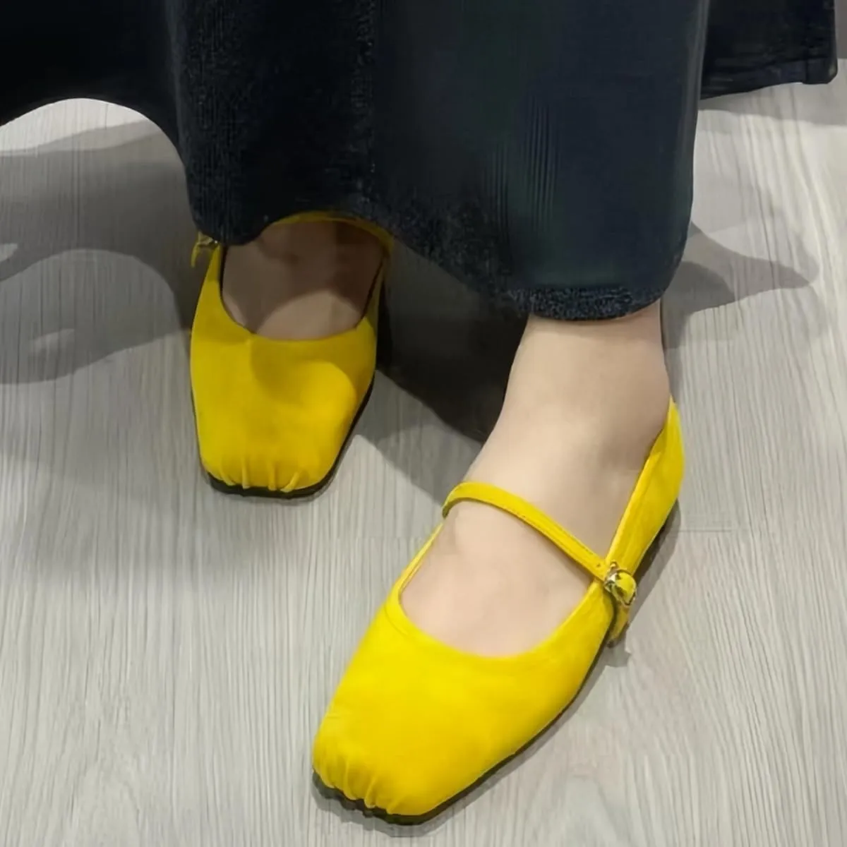 Retro Mary Jane Shoes Women with Single Strap Closed Toe Genuine Suede Leather Low-Cut Ballet Flats Wedding Shoe or Comfort Daily Casual Weekend