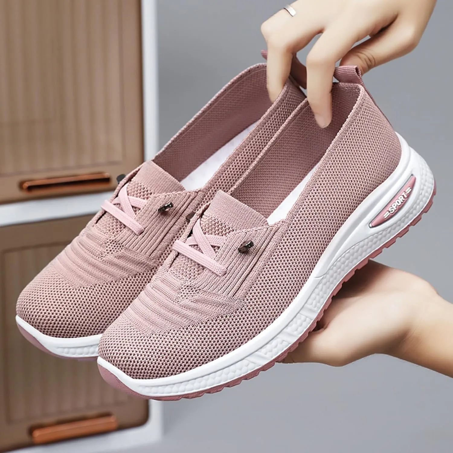 Women Comfy Orthopedic Walking Shoes, 2025 New Wide Width Orthopedic Shoes Non Slip Lightweight Breathable Slip On Arch Support Non-Slip Sneakers