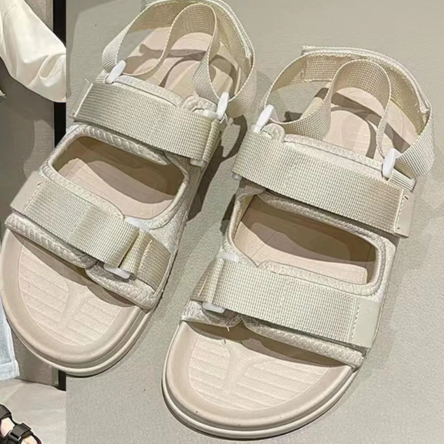 Women's Adjustable Strap Sport Sandals Casual Open Toe Sandal with Comfortable Flat Sole for Outdoor Activities