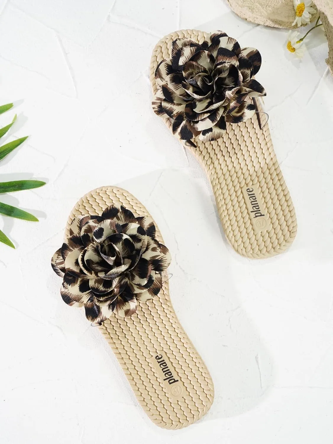 Women's Leopard Flower Slide Sandals Clear Single Band Soft Woven Sole Beach Slip-On Slippers Summer Fashion Comfortable Flats for Vacation, Pool, and Daily Wear