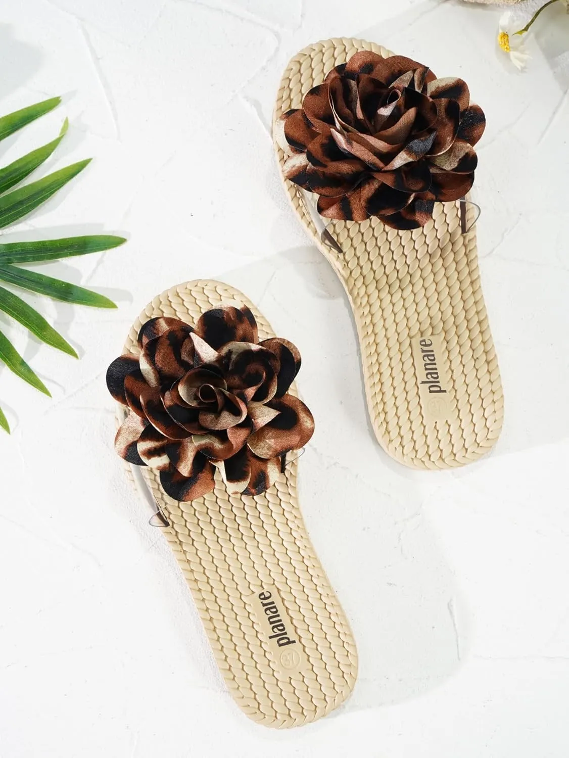 Women's Leopard Flower Slide Sandals Clear Single Band Soft Woven Sole Beach Slip-On Slippers Summer Fashion Comfortable Flats for Vacation, Pool, and Daily Wear