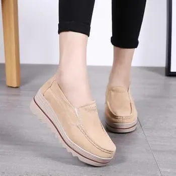 Women's Platform Loafers Slip-on Wedge Loafers Comfortable Thick Soft Platform Casual Walking Shoes Suede Loafers Women (Beige,7.5-8)