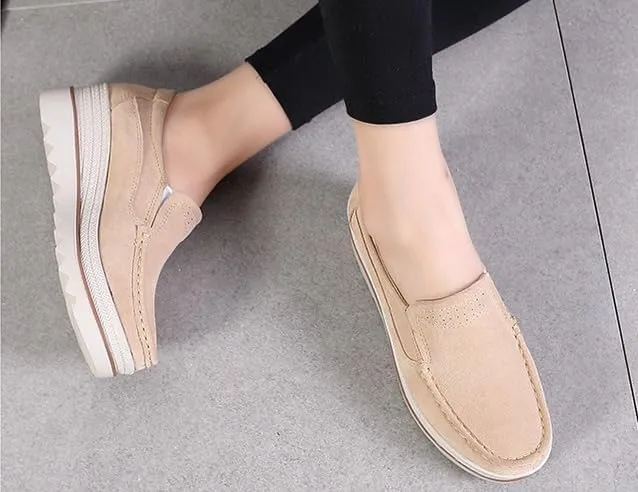 Women's Platform Loafers Slip-on Wedge Loafers Comfortable Thick Soft Platform Casual Walking Shoes Suede Loafers Women (Beige,7.5-8)