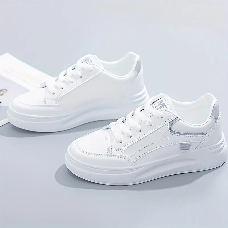 Women's Plus Size Classic White Casual Sneakers: Stylish, Breathable, Ideal for Outdoor Walking
