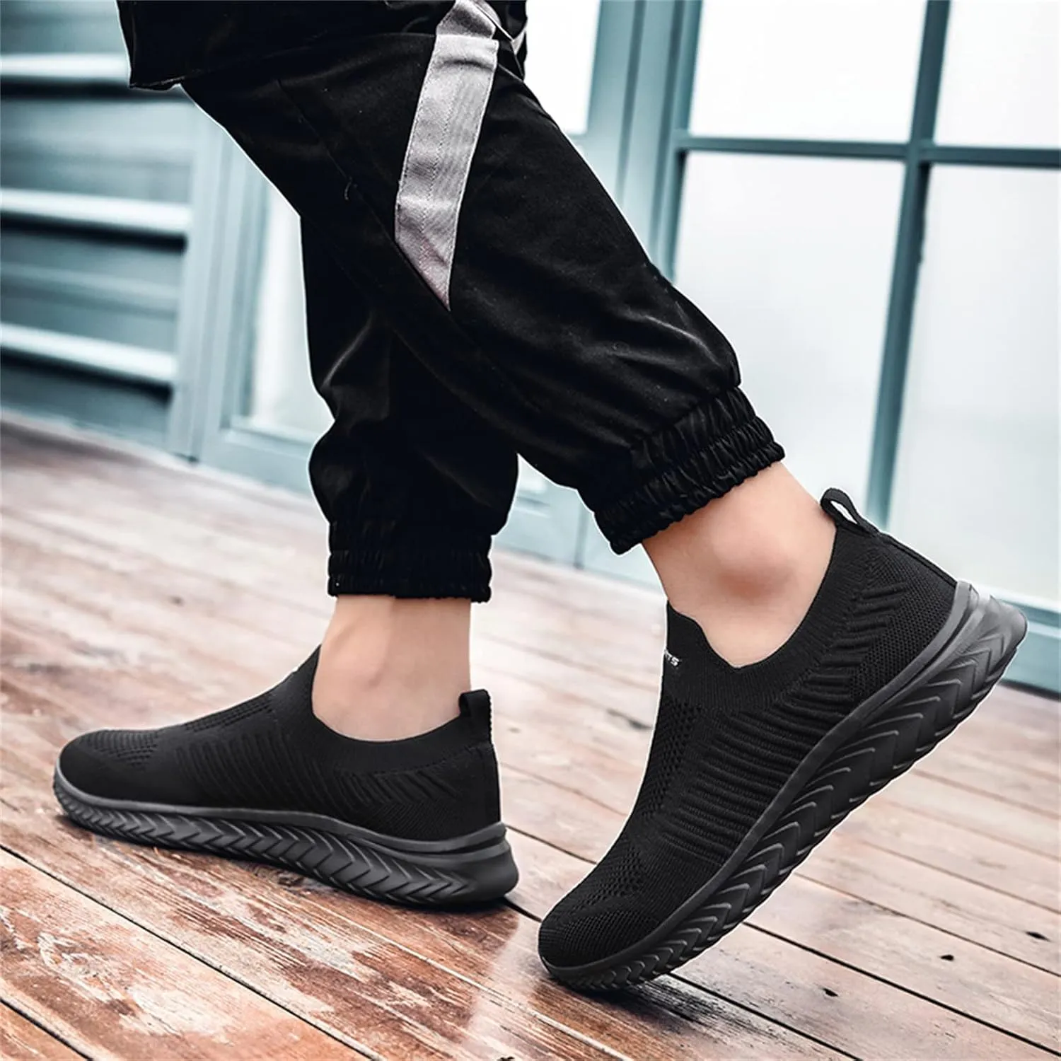 Womens Slip on Walking Shoes Comfort Lightweight Non Slip Work Shoes Women Jogging Men's Shoes Casual Men's Fashion Sneakers Slip On Tennis Shoe Loafers Casual Slip On