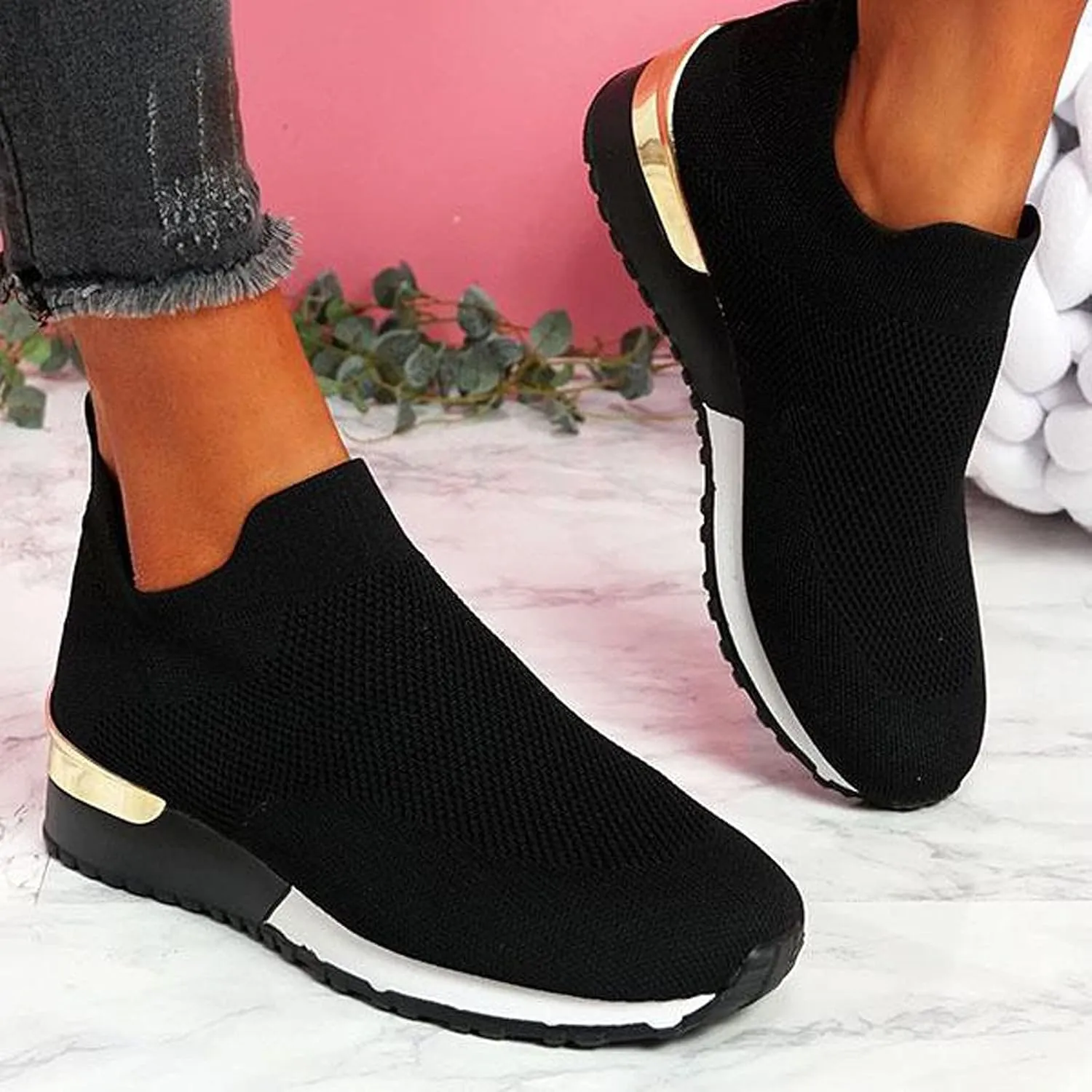 Women's Slip On Walking Shoes Running Comfortable Mens Casual Shoes Mesh Ladies Casual Shoes Black Platform Sneaker Slip On Tennis Shoe Cross Trainer Shoe