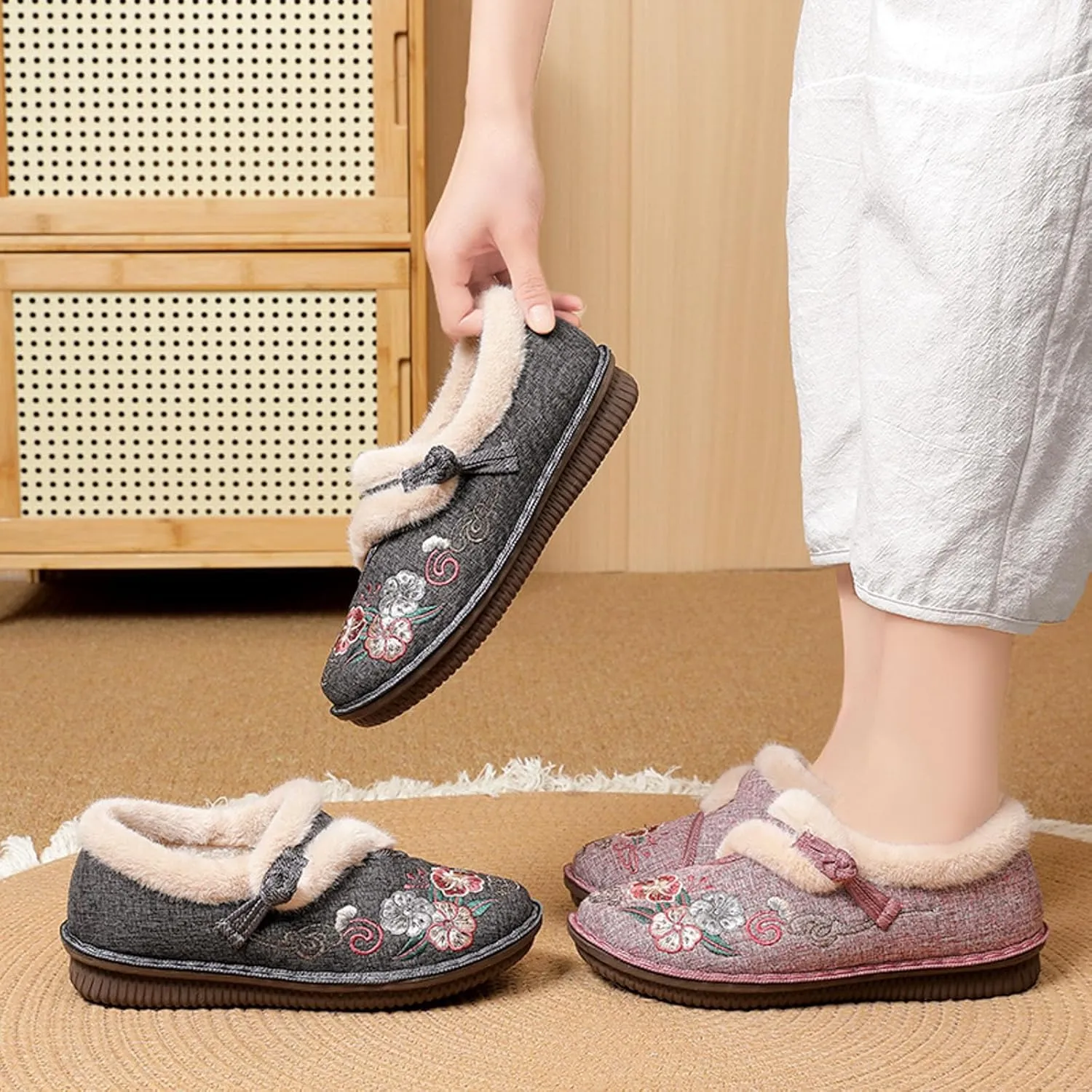 Womens Snow Boots Winter Boots for Women Round Toe Flat Heel Wide Width Ankel Booties Fashion Vintage Embroidered Loafers Cotton Slip On Casual Shoes Warm Fur Lined Comfortable Boot